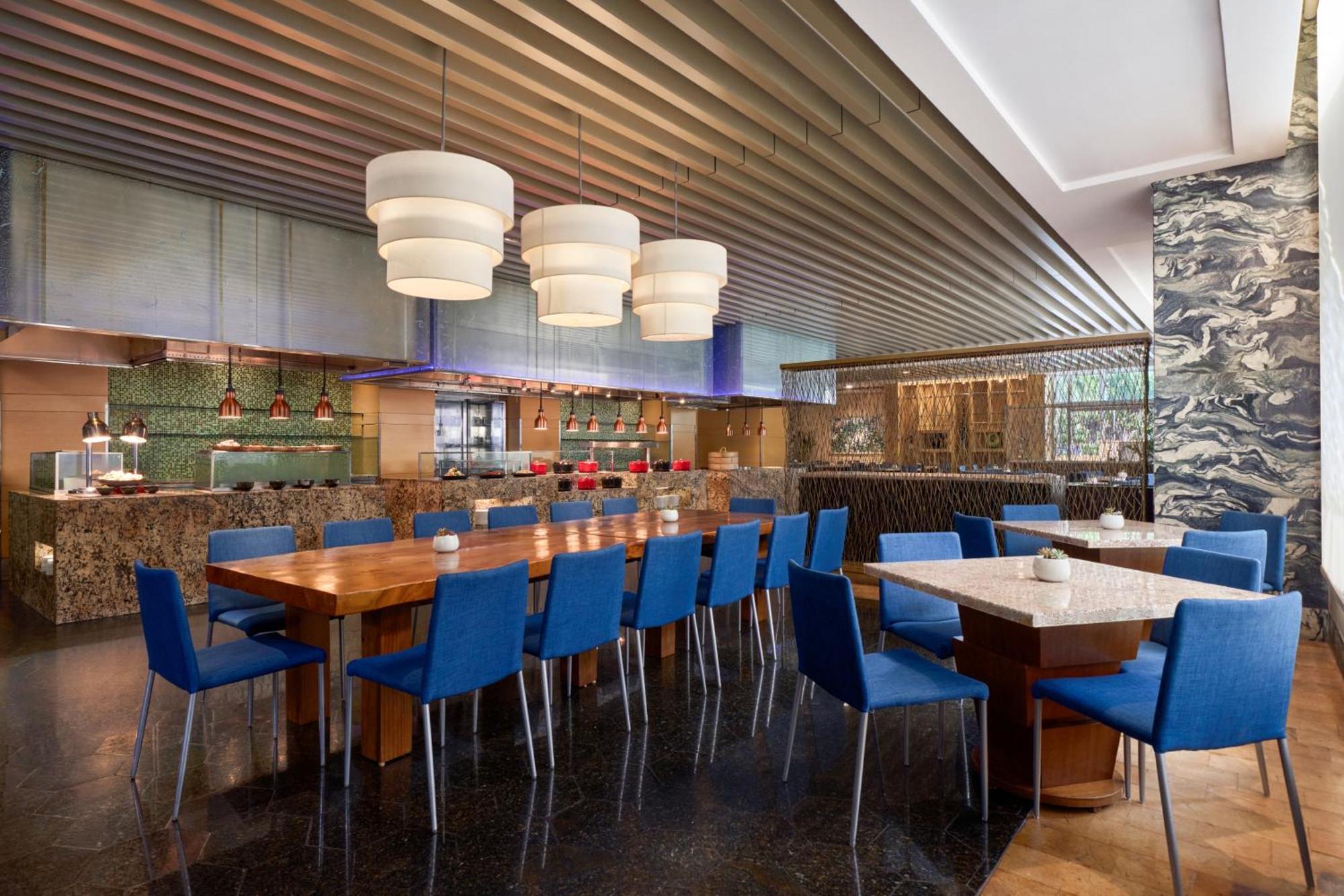 Intercontinental Sài Gòn Khách sạn 5*