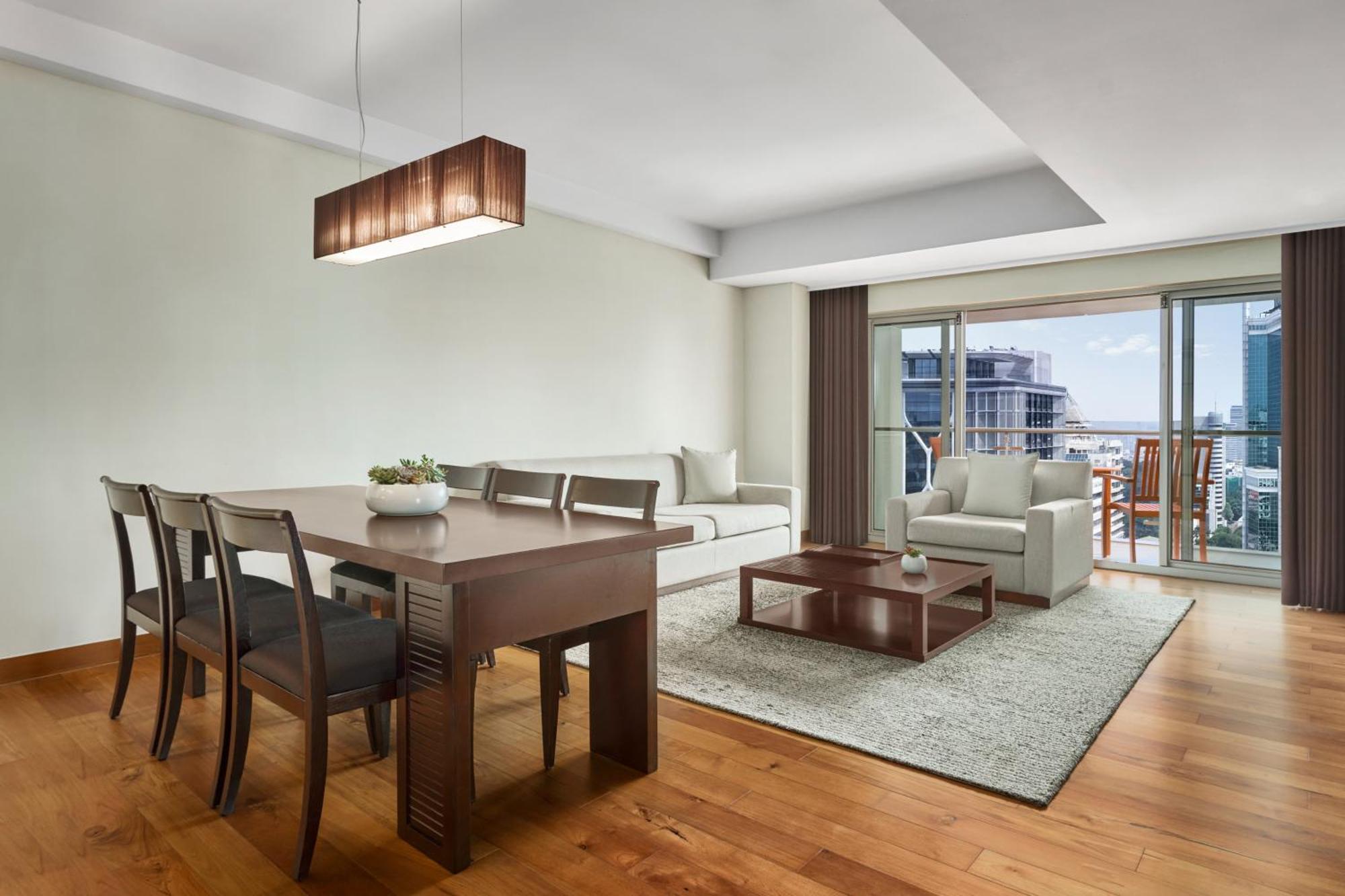 Khách sạn Intercontinental Sài Gòn 5*