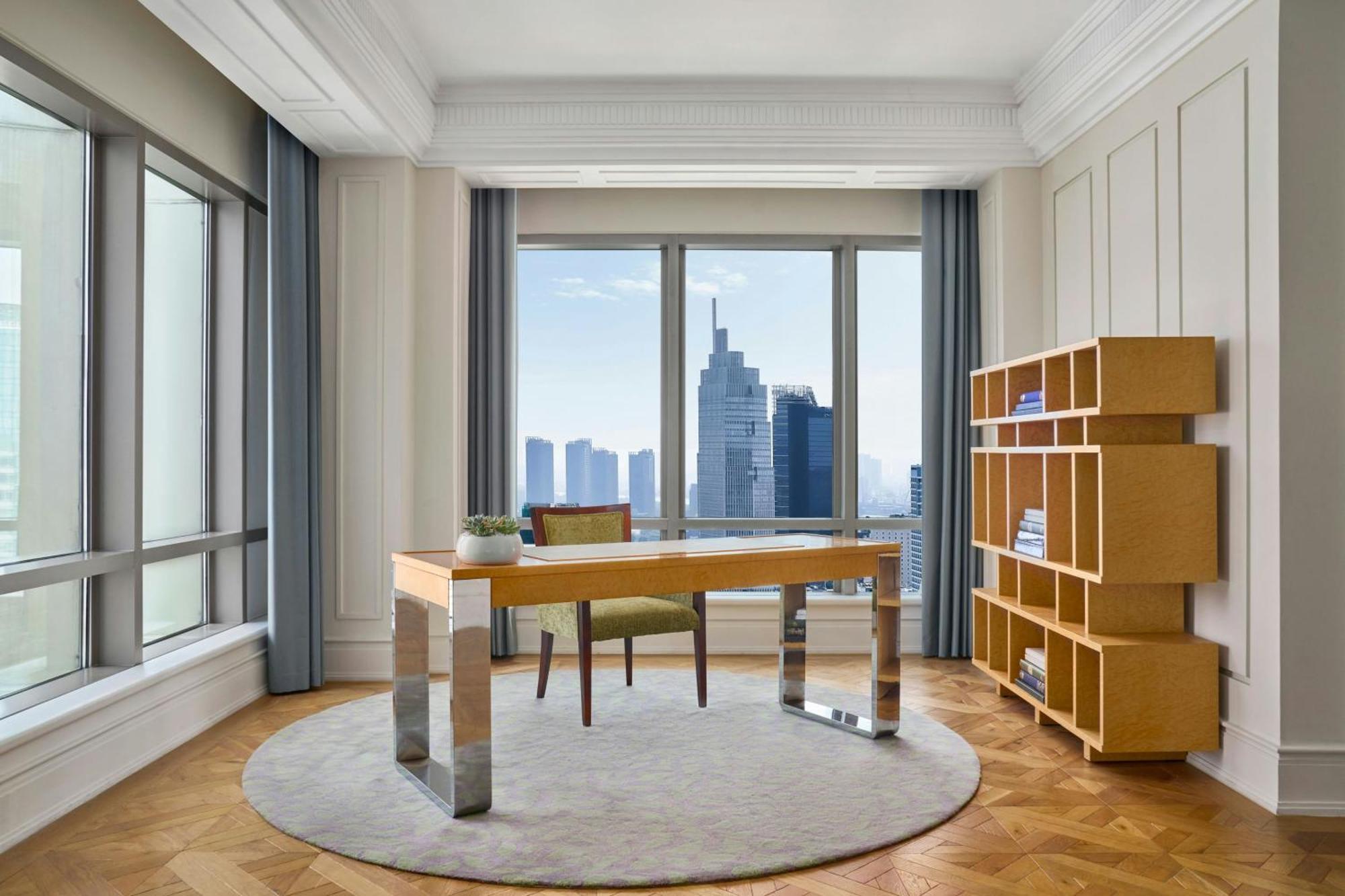 Intercontinental Sài Gòn Khách sạn 5*